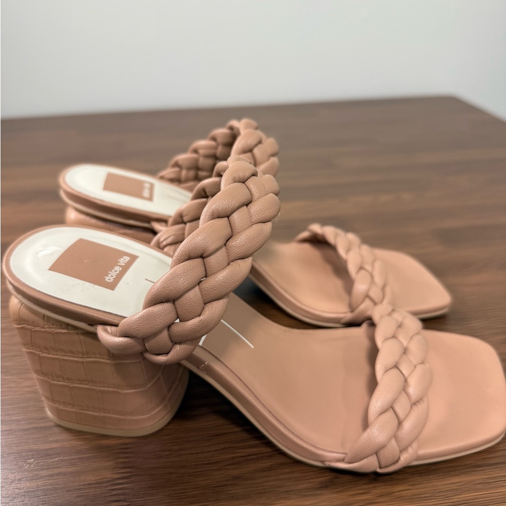 Dolce Vita Women's Braided Sandals in Tan EUC! - Picture 5 of 8